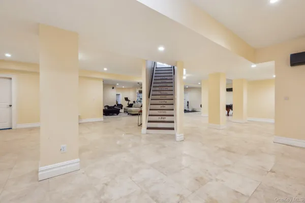 $2,195,000 | 2 Tompkins Court, Nyack, NY 10960