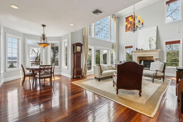 $2,195,000 | 2 Tompkins Court, Nyack, NY 10960