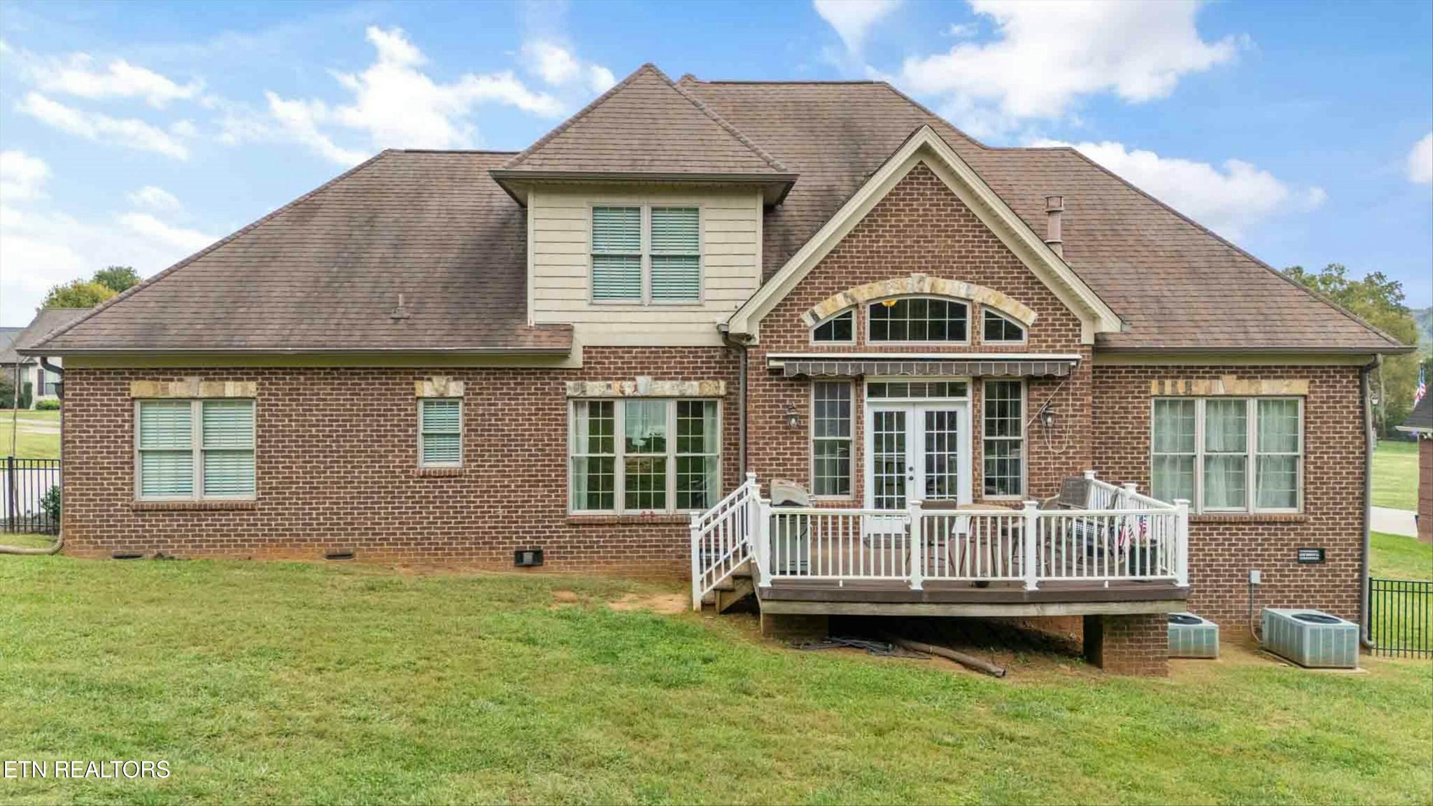 1410 Rippling Waters Circle Sevierville, TN 37876 - Photo 11 of 44 Gallery Image 11