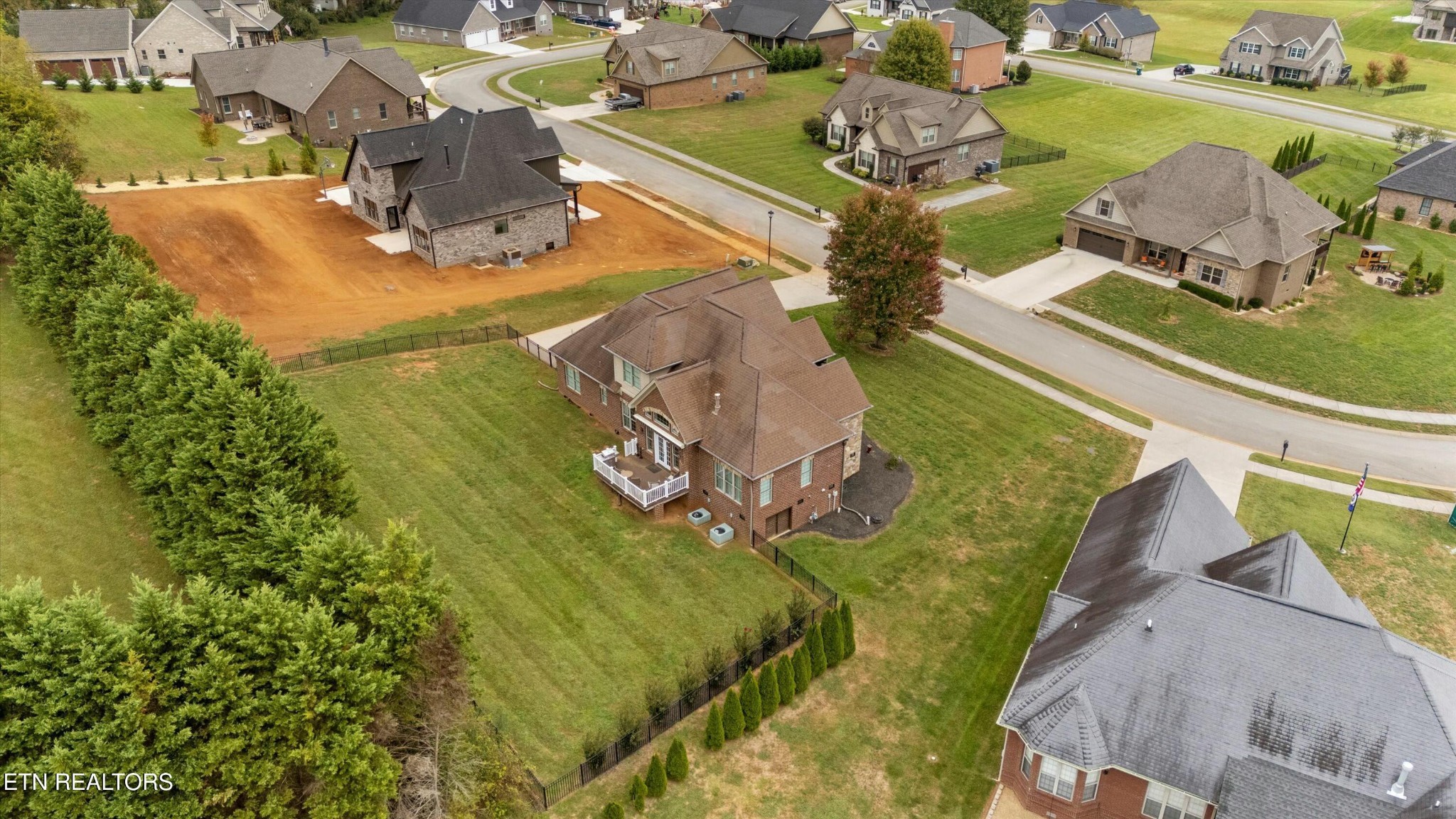 1410 Rippling Waters Circle Sevierville, TN 37876 - Photo 6 of 44 Gallery Image 6