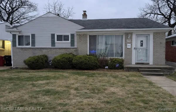 $1,650 | 26261 Linwood Street, Roseville, MI 48066