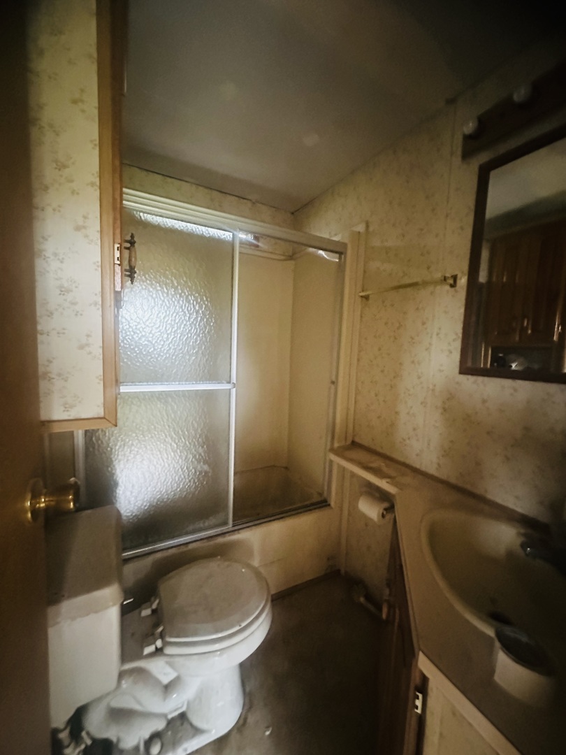 12 Hole In The Wall Road Wilmington, IL 60481 - Photo 9 of 29 Gallery Image 9