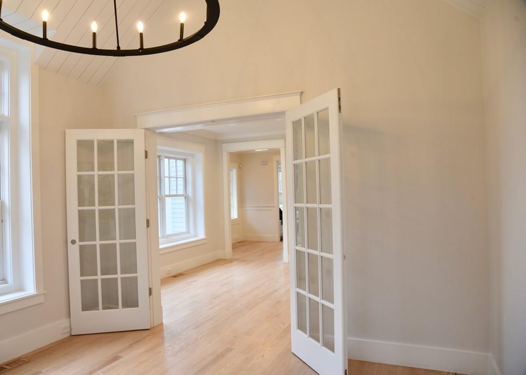 7 Sprague Road Wellesley, MA 02481 - Photo 16 of 26 Gallery Image 16