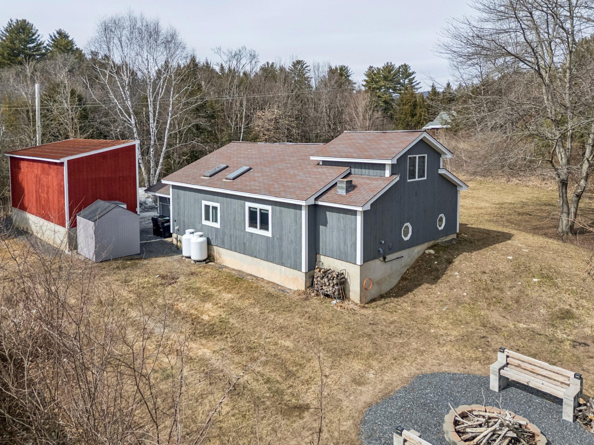 13 Maple Street Springfield, VT 05150 - Photo 28 of 32