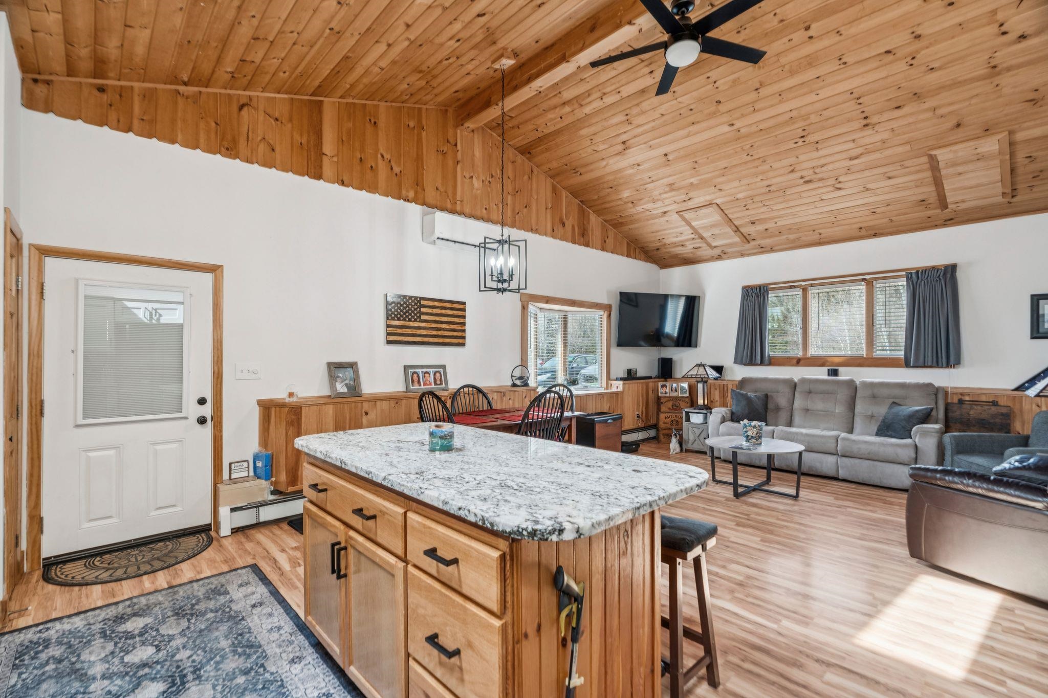 13 Maple Street Springfield, VT 05150 - Photo 7 of 32