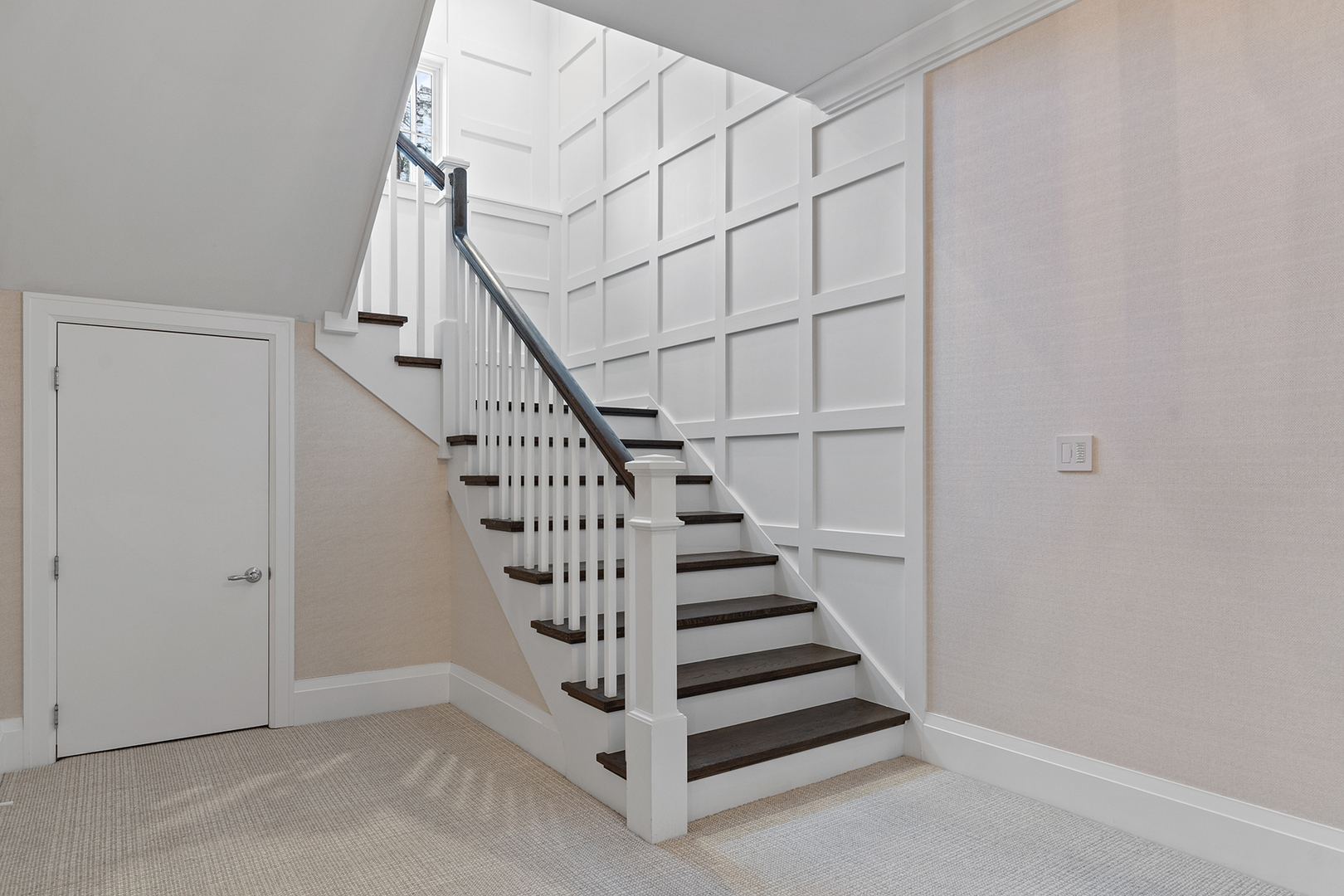 511 Lansdowne Lane Lake Bluff, IL 60044 - Photo 52 of 69 a view of entryway with stairs