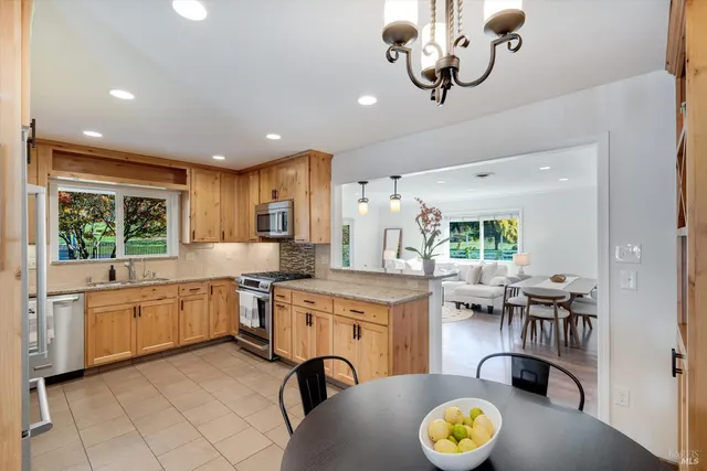 $1,079,000 | 13180 Bodega Highway, Sebastopol, CA 95472