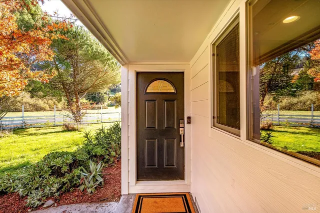 $1,079,000 | 13180 Bodega Highway, Sebastopol, CA 95472