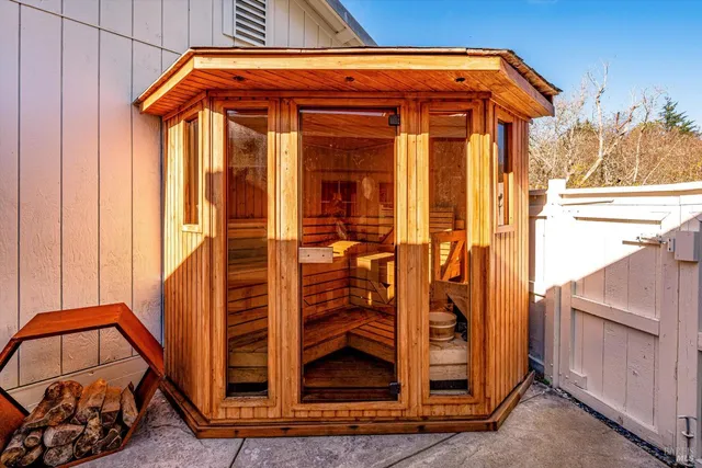 $1,079,000 | 13180 Bodega Highway, Sebastopol, CA 95472