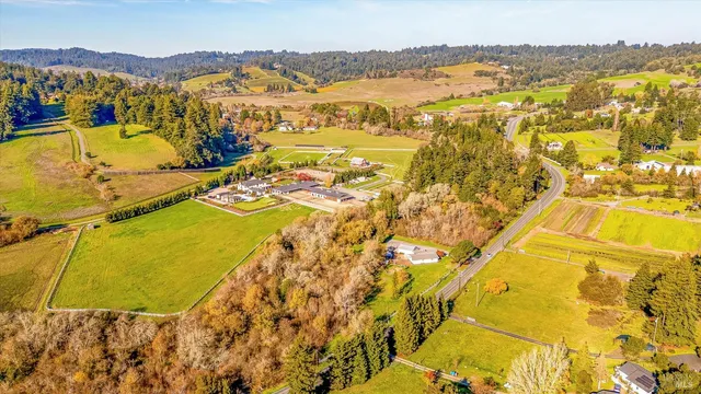 $1,079,000 | 13180 Bodega Highway, Sebastopol, CA 95472