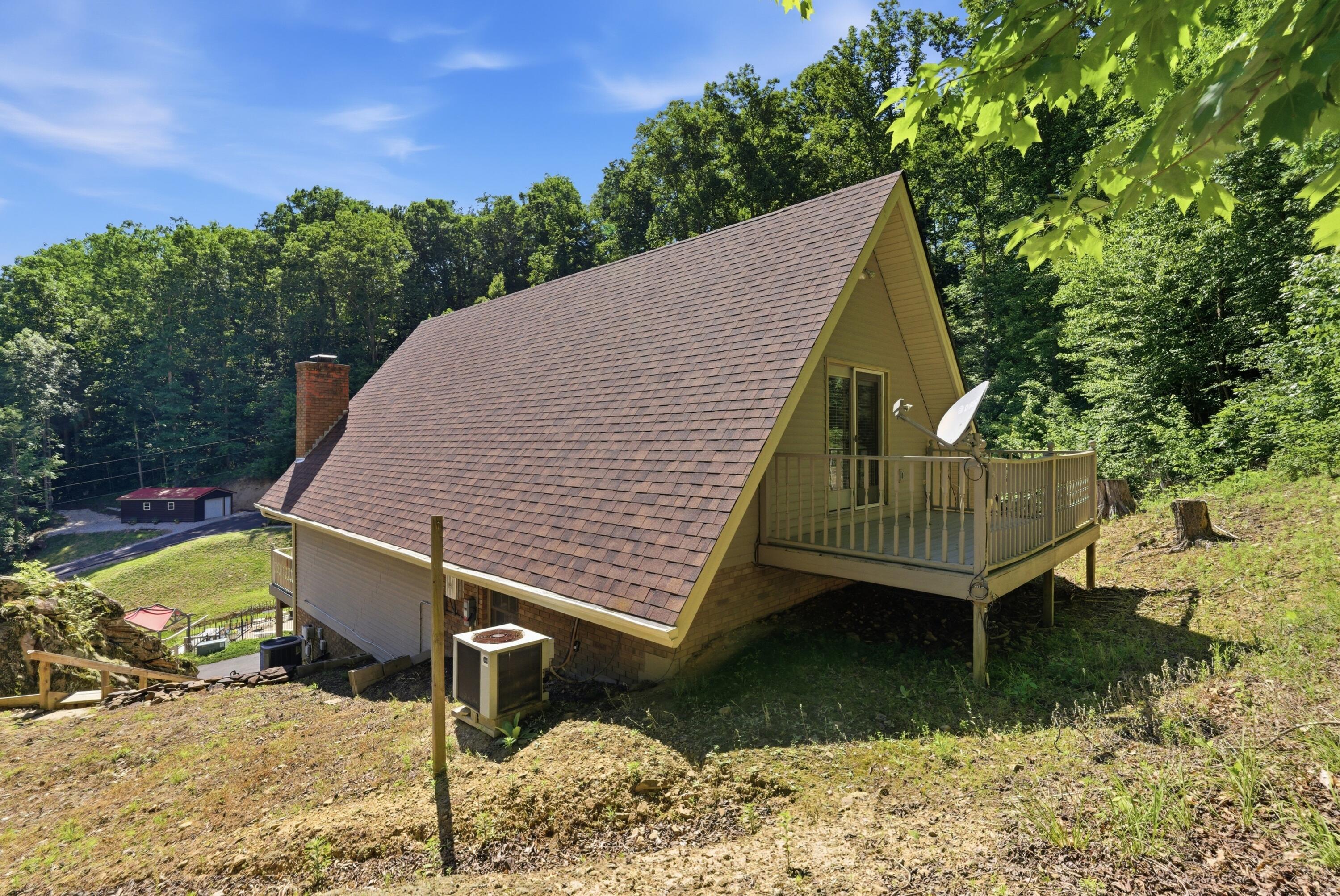 832 Cliffs Edge Road East Bernstadt, KY 40729 - Photo 32 of 55 dsc09509