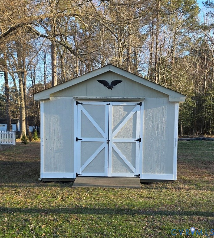 8511 Peaks Road Hanover, VA 23069 - Photo 38 of 43 Shed w Lean-To on Back