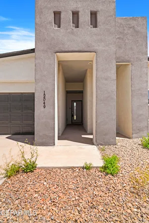 $1,875 | 12049 Hidden Gardens Place, Socorro, TX 79927