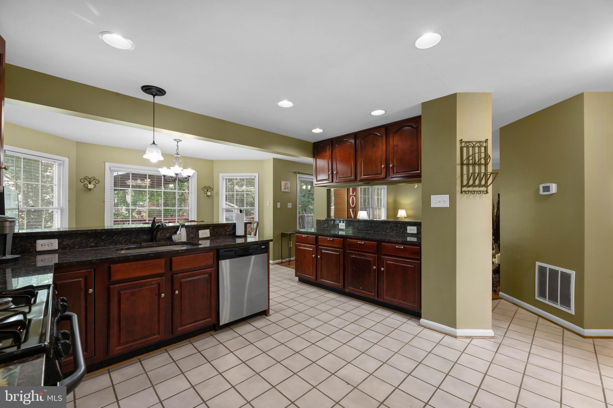 23 Little River Road Laurel, MD 20724 - Photo 10 of 56 Gallery Image 10