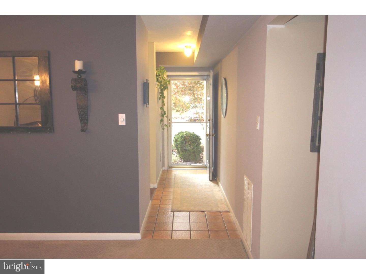 255 Valley Stream Lane Chesterbrook, PA 19087 - Photo 11 of 18 Foyer