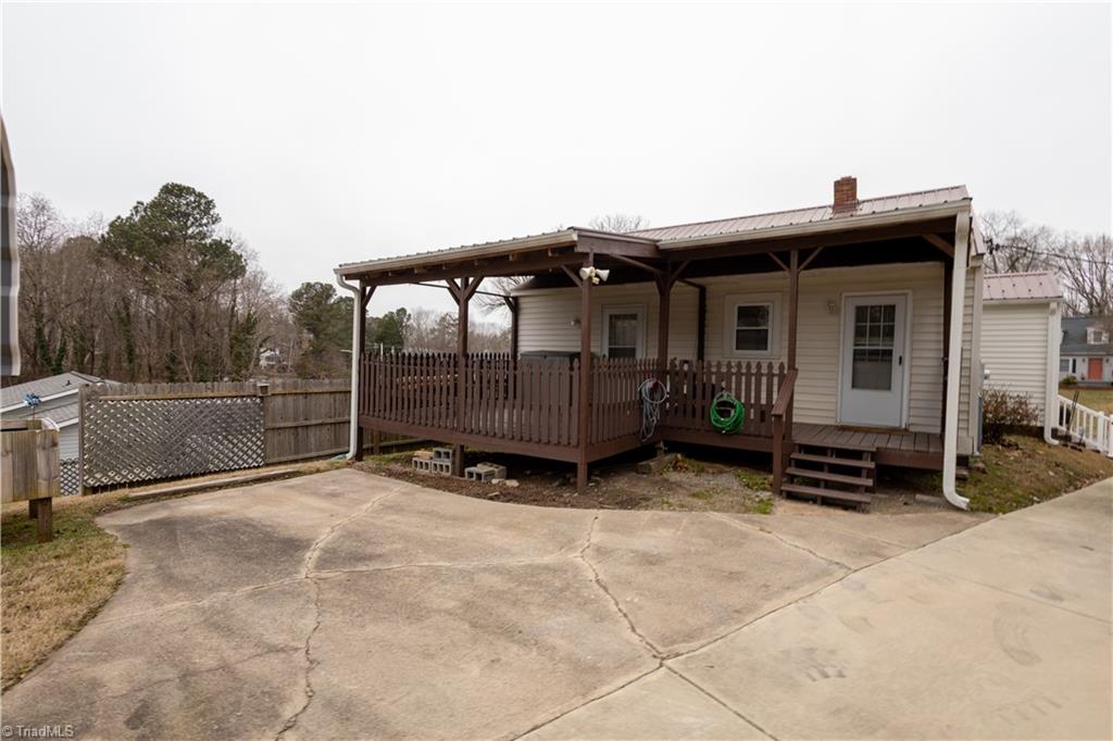 1112 Countryside Drive High Point, NC 27265 - Photo 12 of 14 Gallery Image 12
