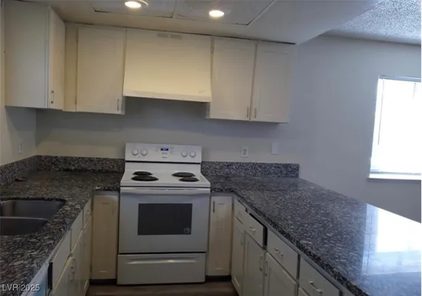 $219,900 | 4451 Rich Drive, Unit D, Las Vegas, NV 89102