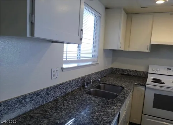 $219,900 | 4451 Rich Drive, Unit D, Las Vegas, NV 89102