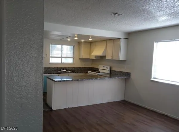 $219,900 | 4451 Rich Drive, Unit D, Las Vegas, NV 89102