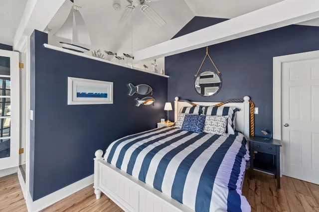 $1,350,000 | 5523 Peninsula Drive, West Bend, WI 53095