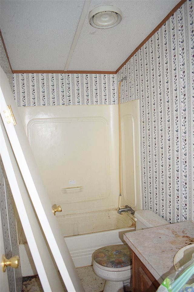 2214 South Blackstock Road Landrum, SC 29356 - Photo 32 of 34 Gallery Image 32