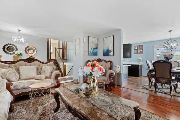 $300,000 | 2951 193rd Street, Lansing, IL 60438