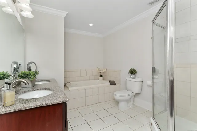 $859,900 | 65 Thorpe Street, Unit 65, Fairfield, CT 06824