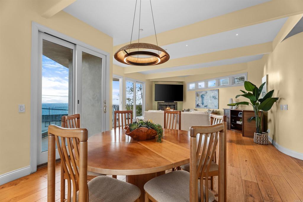 1477 Neptune Avenue Encinitas, CA 92024 - Photo 11 of 40