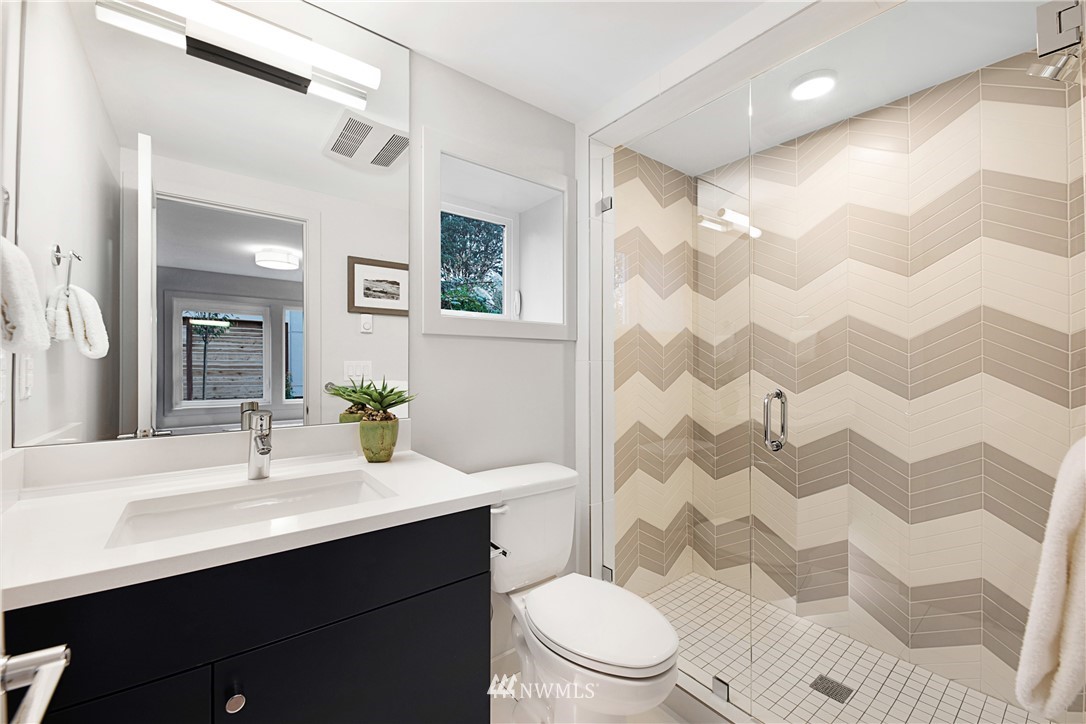 524 North 87th Street Seattle, WA 98103 - Photo 6 of 25