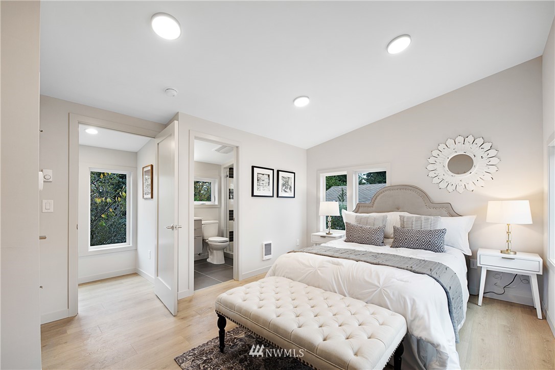 524 North 87th Street Seattle, WA 98103 - Photo 10 of 25