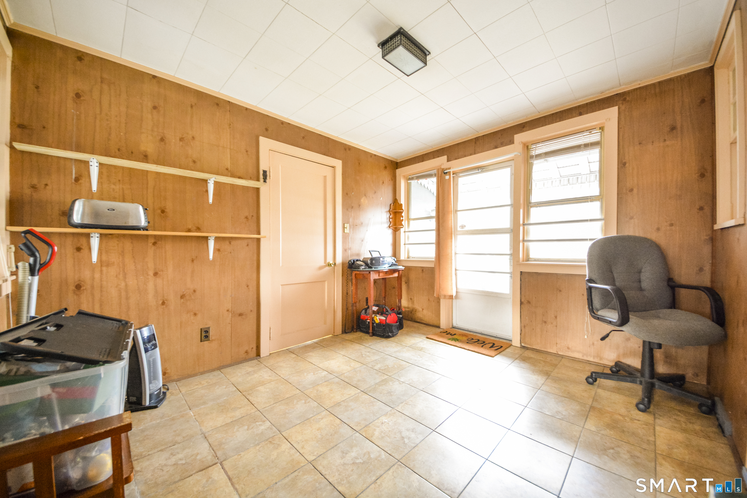 181 Hadley Road Orange, CT 06477 - Photo 15 of 37