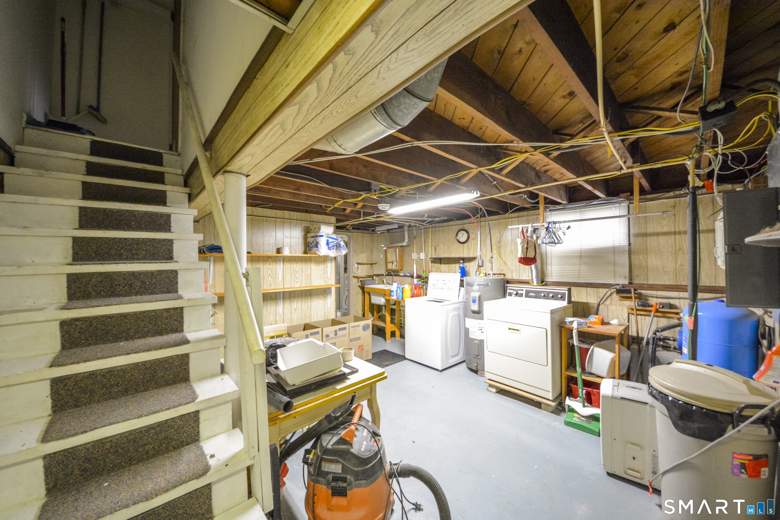 181 Hadley Road Orange, CT 06477 - Photo 18 of 37