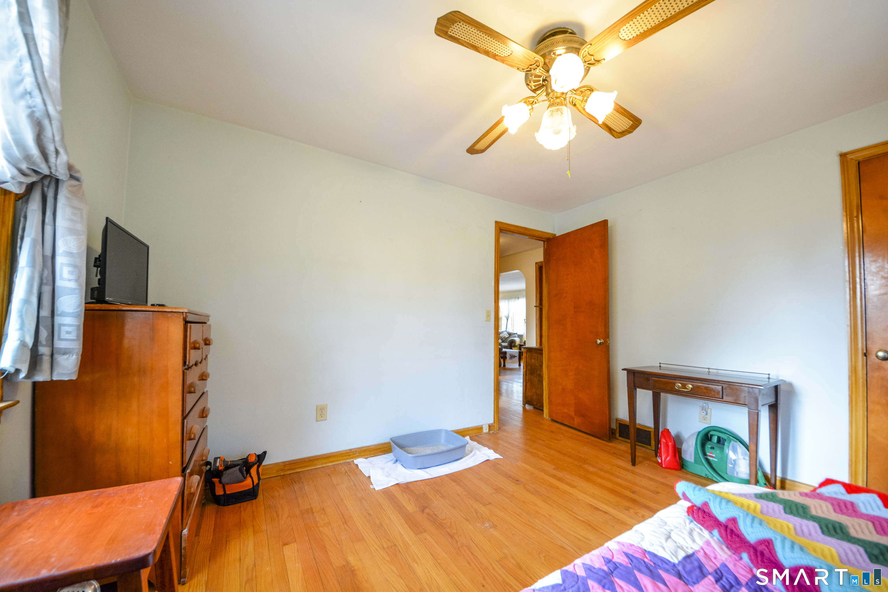 181 Hadley Road Orange, CT 06477 - Photo 6 of 37