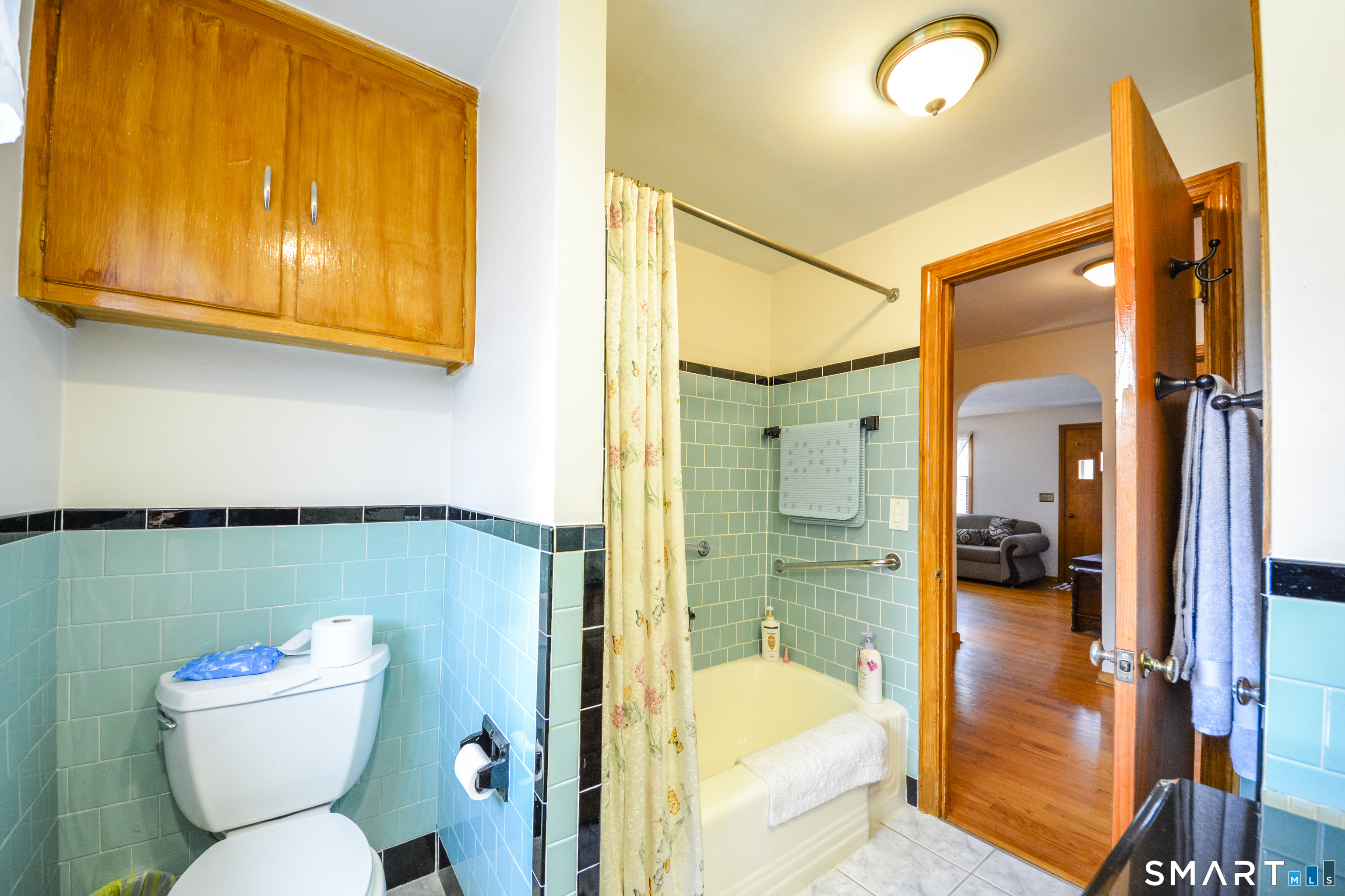 181 Hadley Road Orange, CT 06477 - Photo 10 of 37