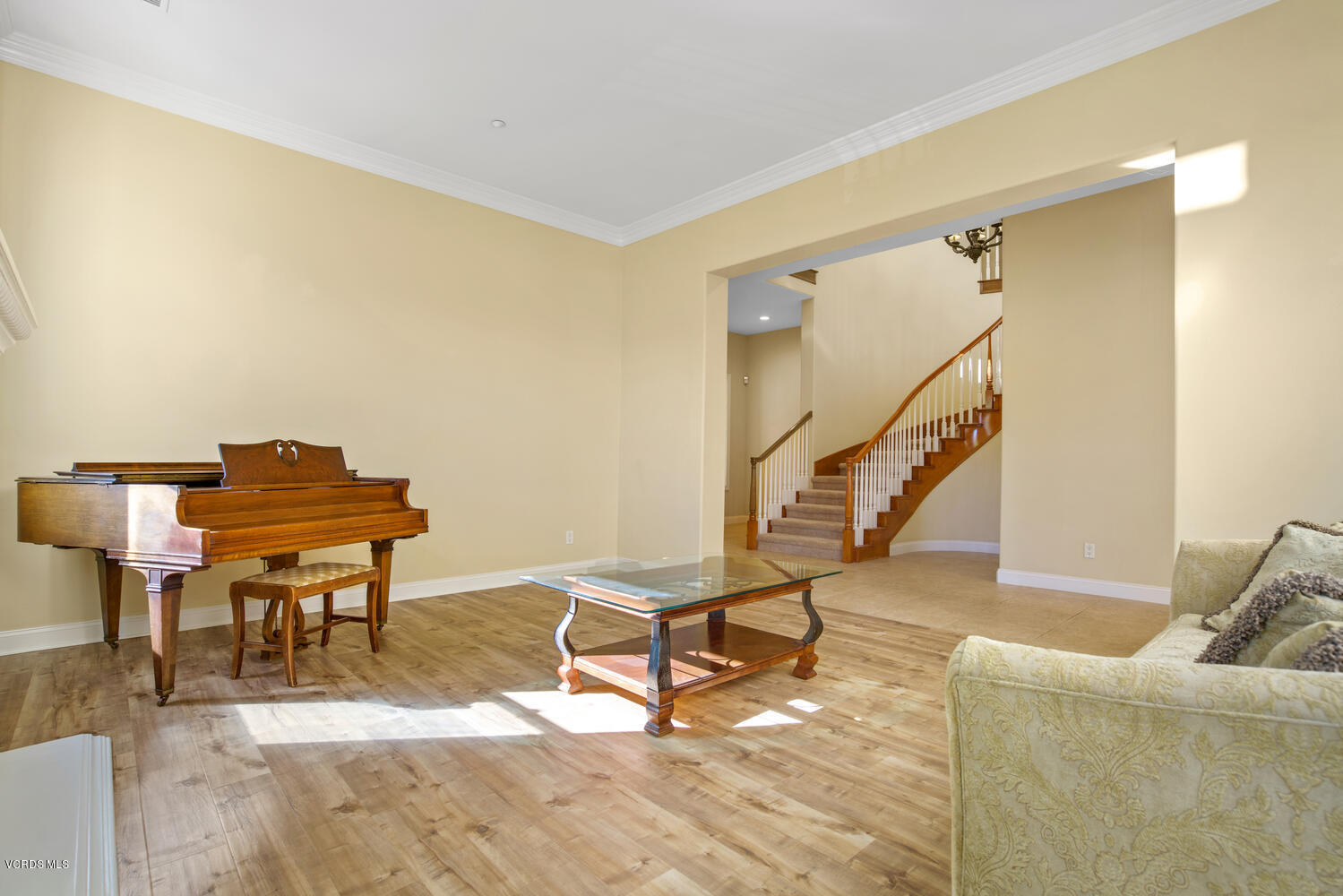 477 Vineyard Drive Simi Valley, CA 93065 - Photo 13 of 65 477 Vineyard Dr Simi Valley CA-large-013