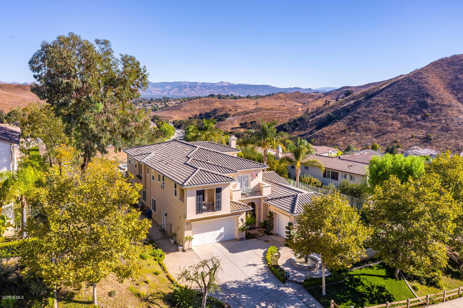 477 Vineyard Drive Simi Valley, CA 93065 - Photo 3 of 65 477 Vineyard Dr Simi Valley CA-large-002