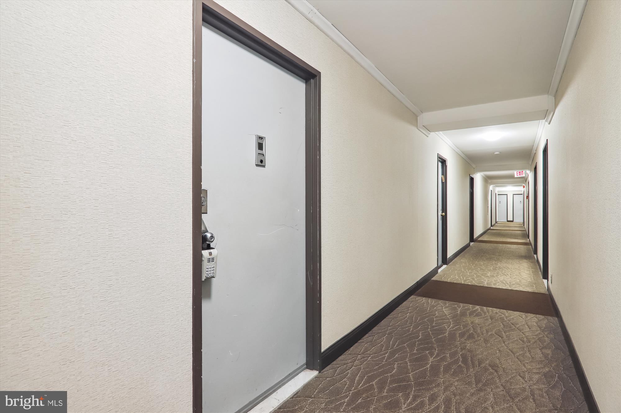 1900 Lyttonsville Road, Unit 310 Silver Spring, MD 20910 - Photo 5 of 48 Walk