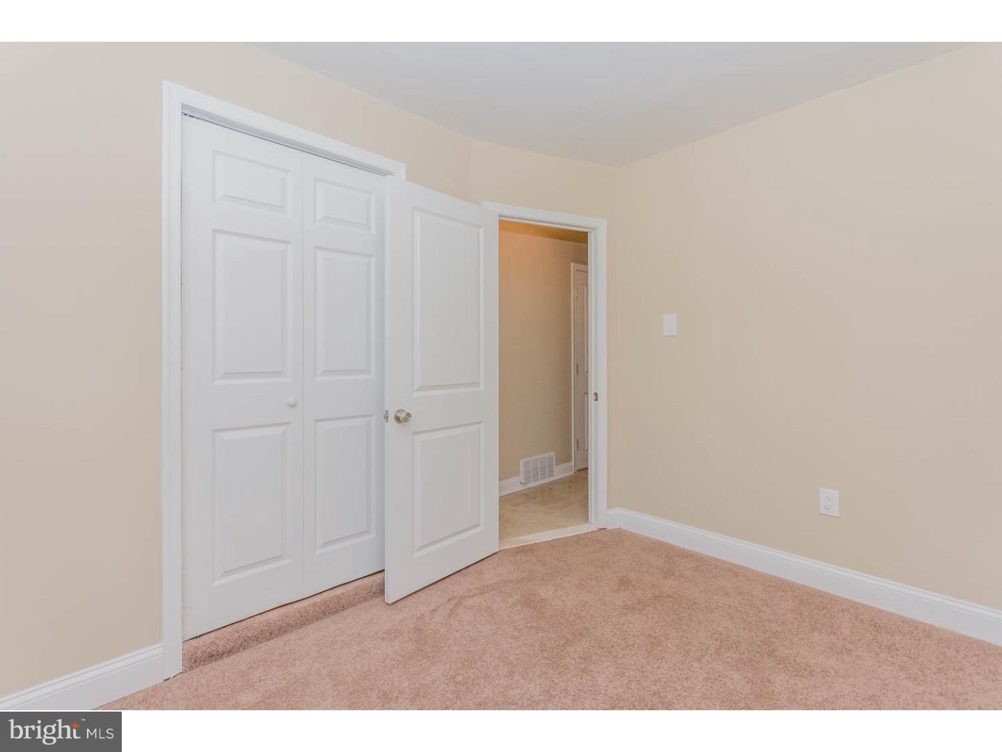 137 Lincoln Road Deptford, NJ 08090 - Photo 11 of 23 Gallery Image 11