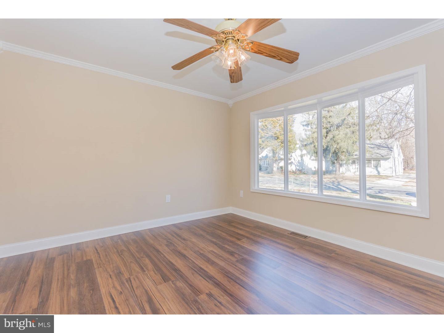 137 Lincoln Road Deptford, NJ 08090 - Photo 14 of 23 Gallery Image 14