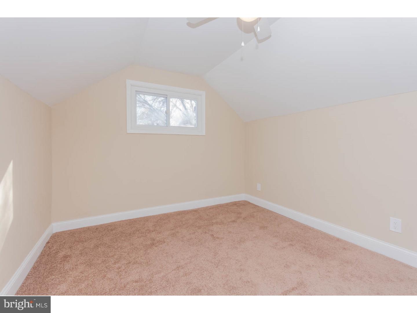 137 Lincoln Road Deptford, NJ 08090 - Photo 18 of 23 Gallery Image 18