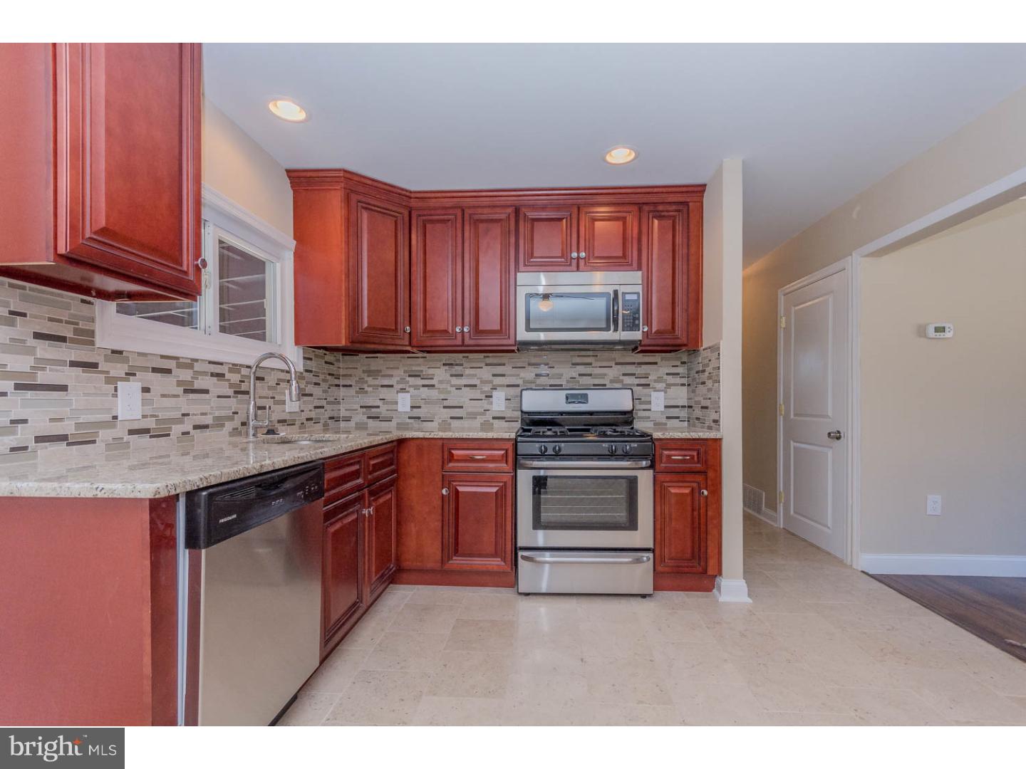 137 Lincoln Road Deptford, NJ 08090 - Photo 3 of 23 Gallery Image 3