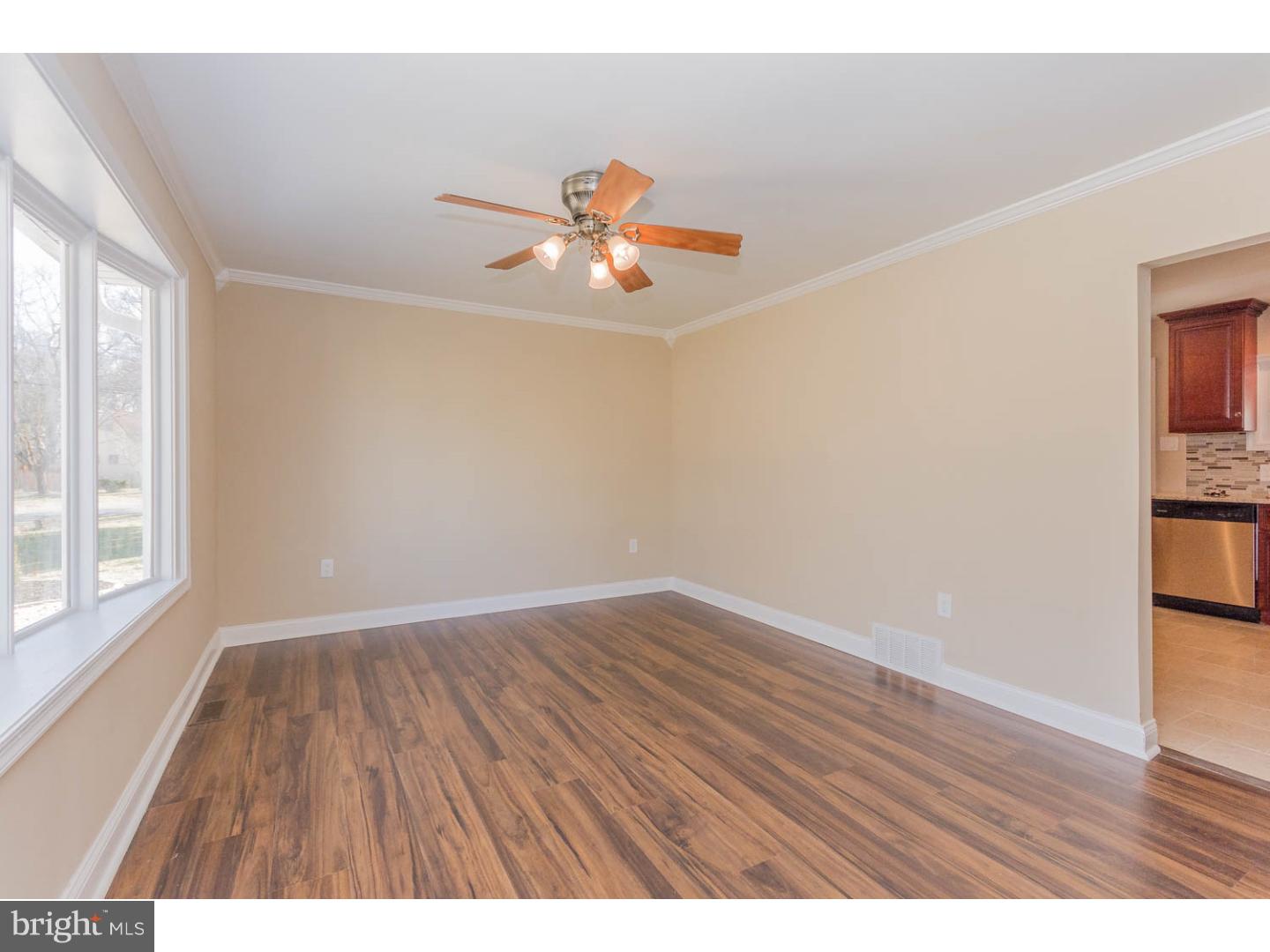 137 Lincoln Road Deptford, NJ 08090 - Photo 4 of 23 Gallery Image 4