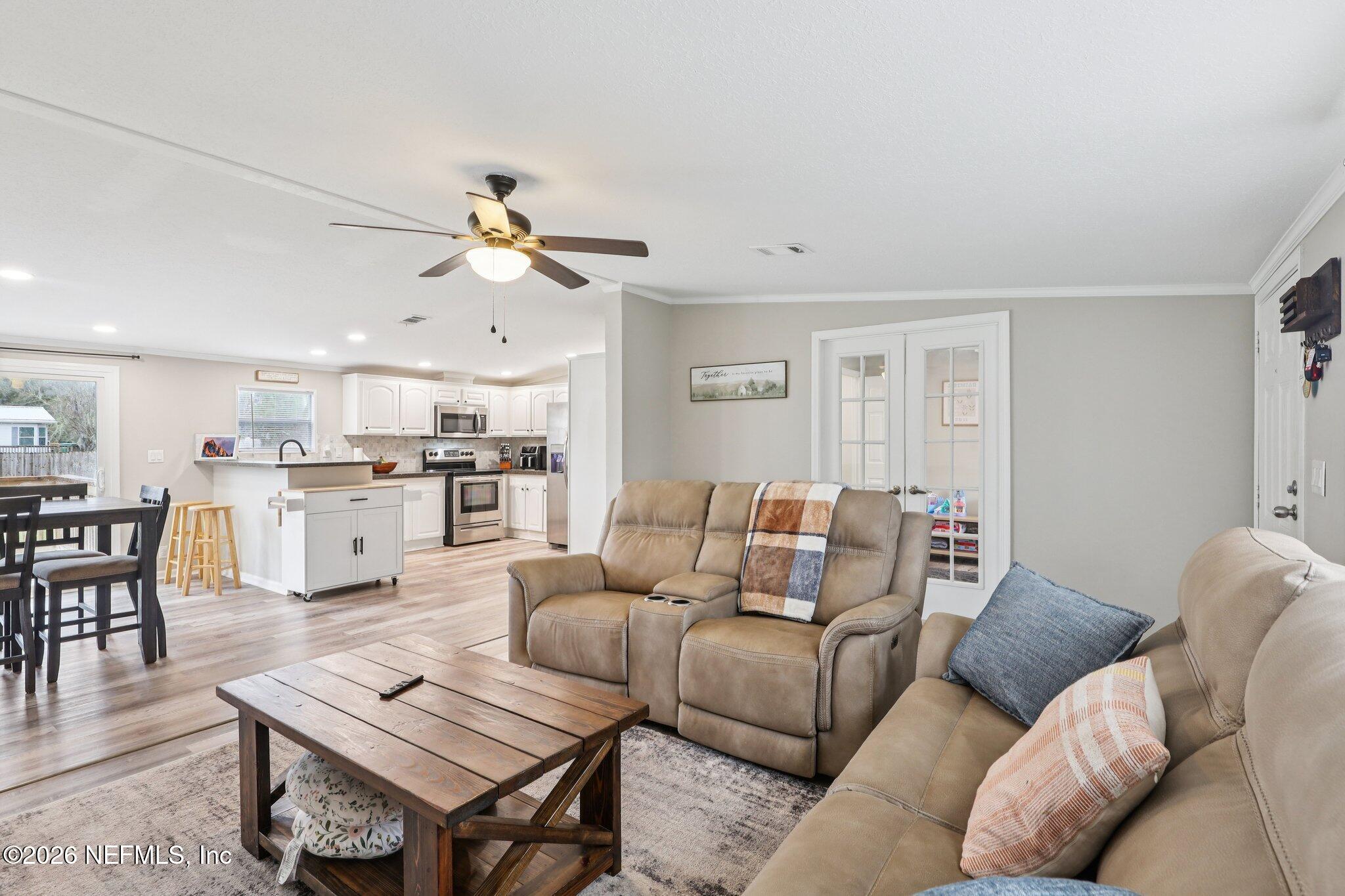 3606 Thunder Road Green Cove Springs, FL 32043 - Photo 12 of 58 Family Room