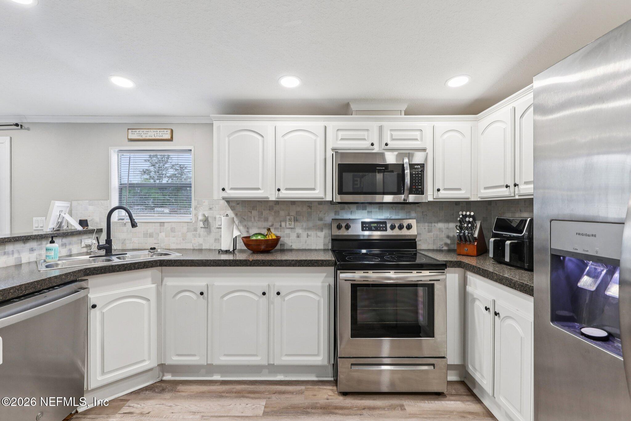 3606 Thunder Road Green Cove Springs, FL 32043 - Photo 16 of 58 Kitchen