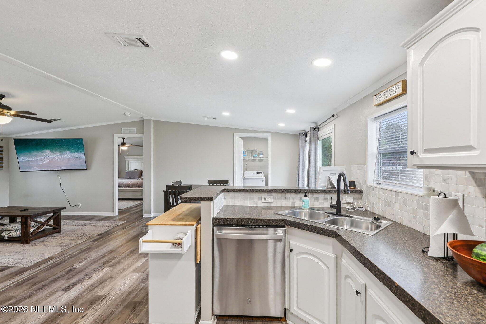 3606 Thunder Road Green Cove Springs, FL 32043 - Photo 17 of 58 Kitchen