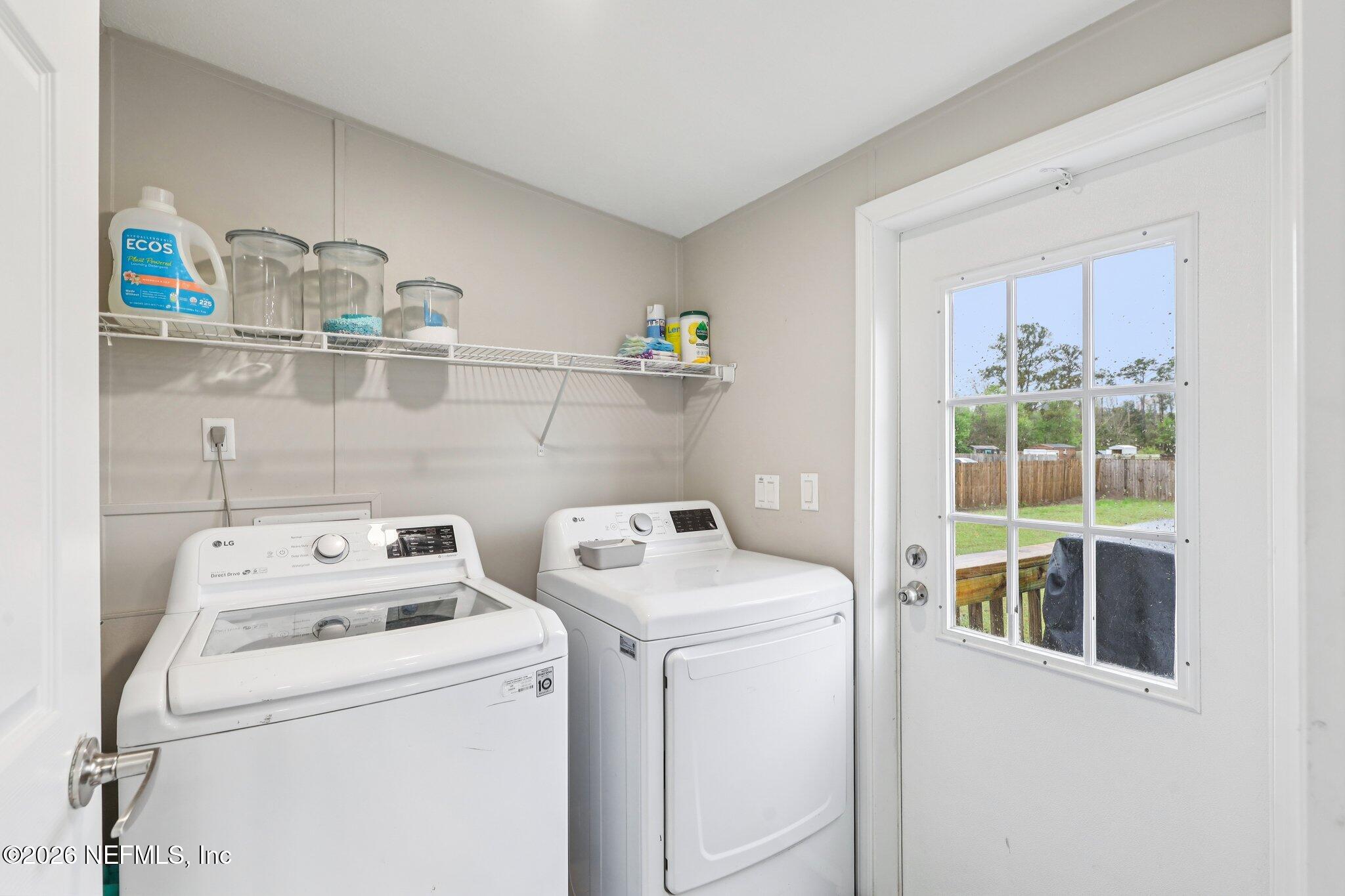 3606 Thunder Road Green Cove Springs, FL 32043 - Photo 32 of 58 Laundry Room