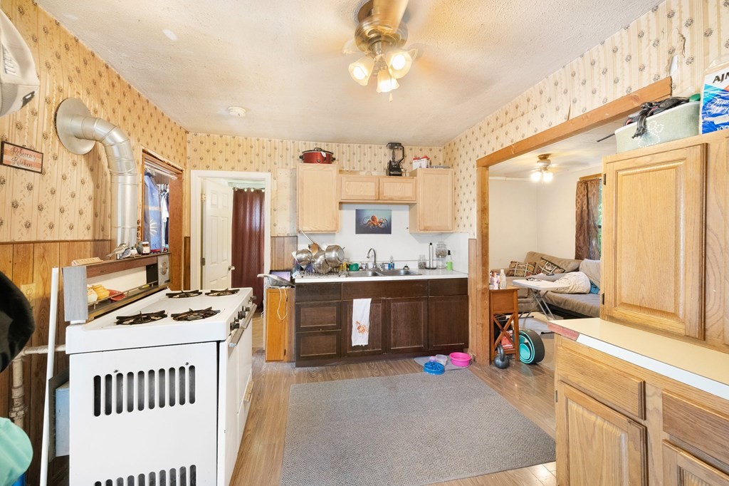 1 Lyon Place Worcester, MA 01604 - Photo 33 of 42 Gallery Image 33