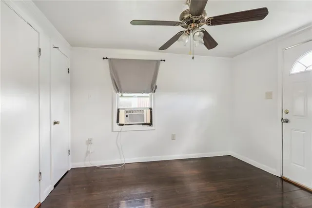 $675 | 1044 Avenue D, Unit 1/2, Westwego, LA 70094