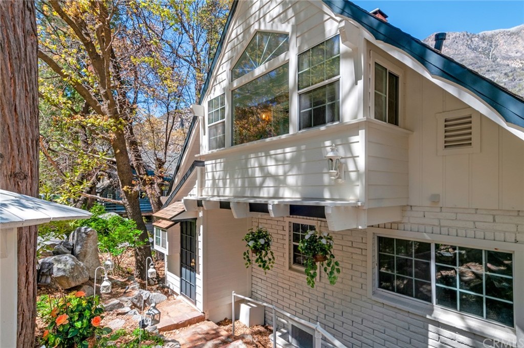 39478 Canyon Drive Forest Falls, CA 92339 - Photo 1 of 49