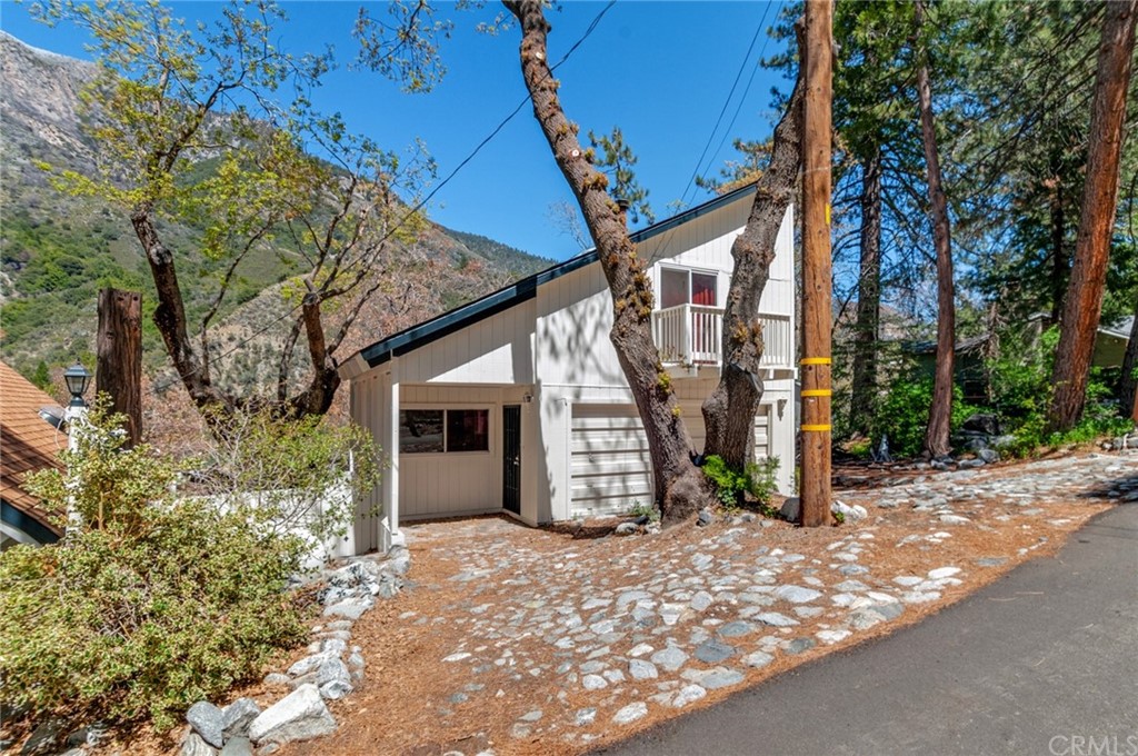 39478 Canyon Drive Forest Falls, CA 92339 - Photo 20 of 49